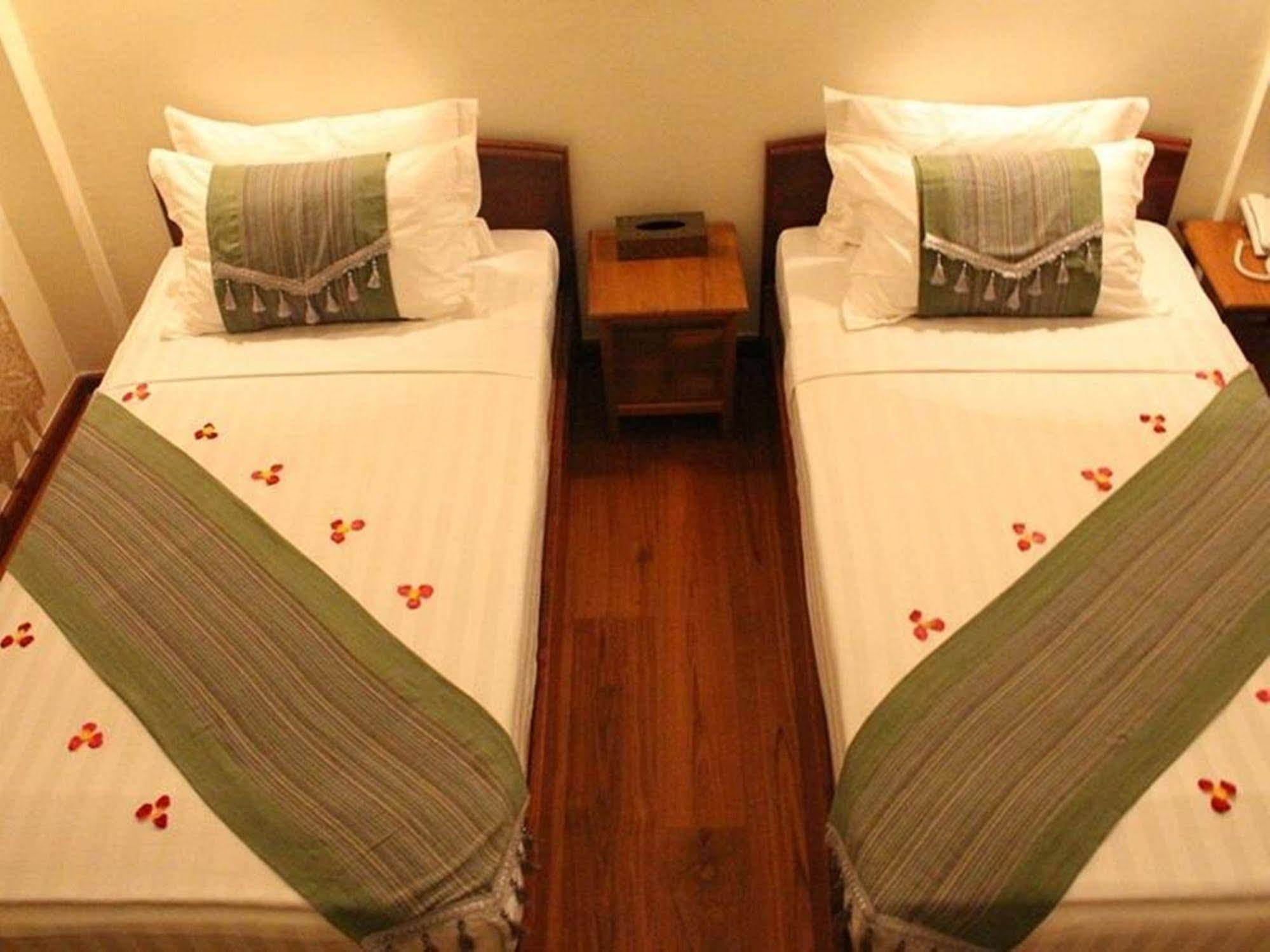 Golden Dream Hotel Nyaung Shwe Exterior foto